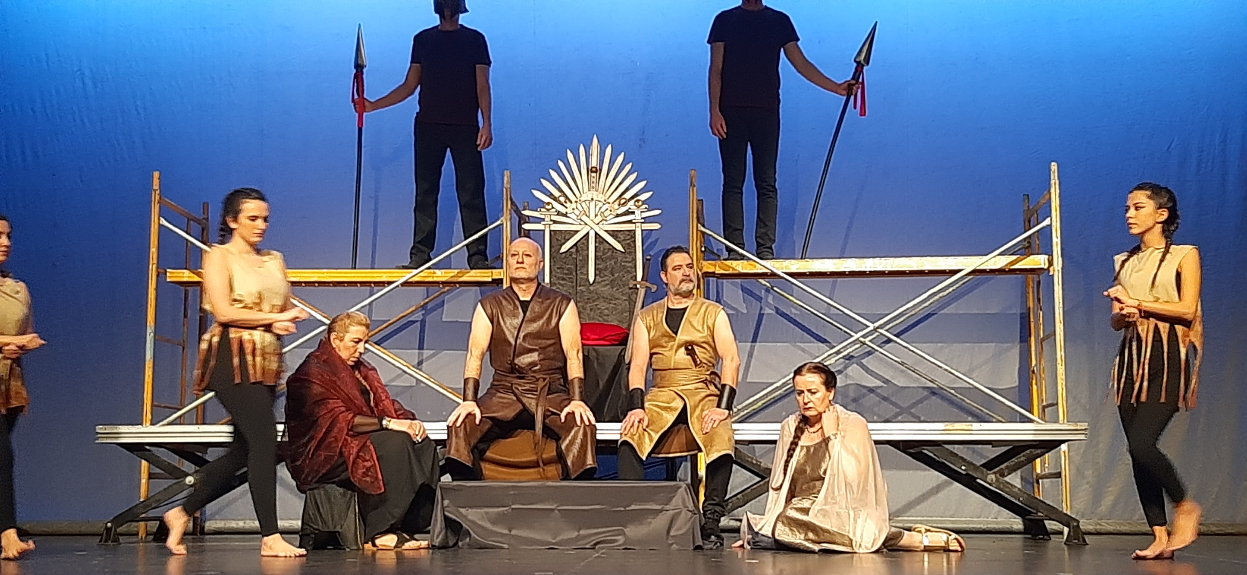 TEATRE FALLER - Borrull-Túria ens transporta a Troia amb 'La Reina assassina'