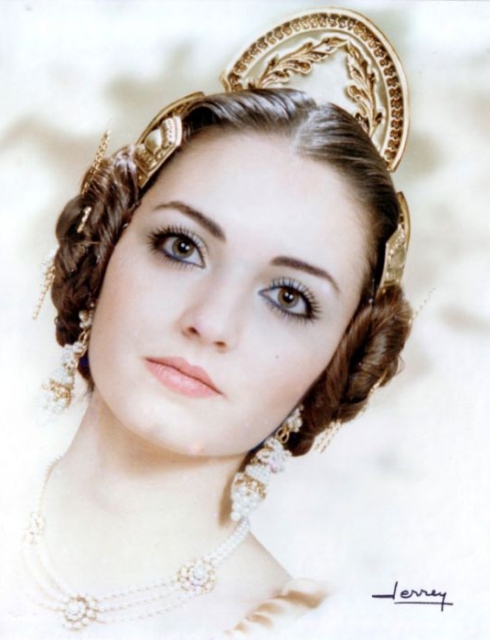 Esther Silleras Delcalzo