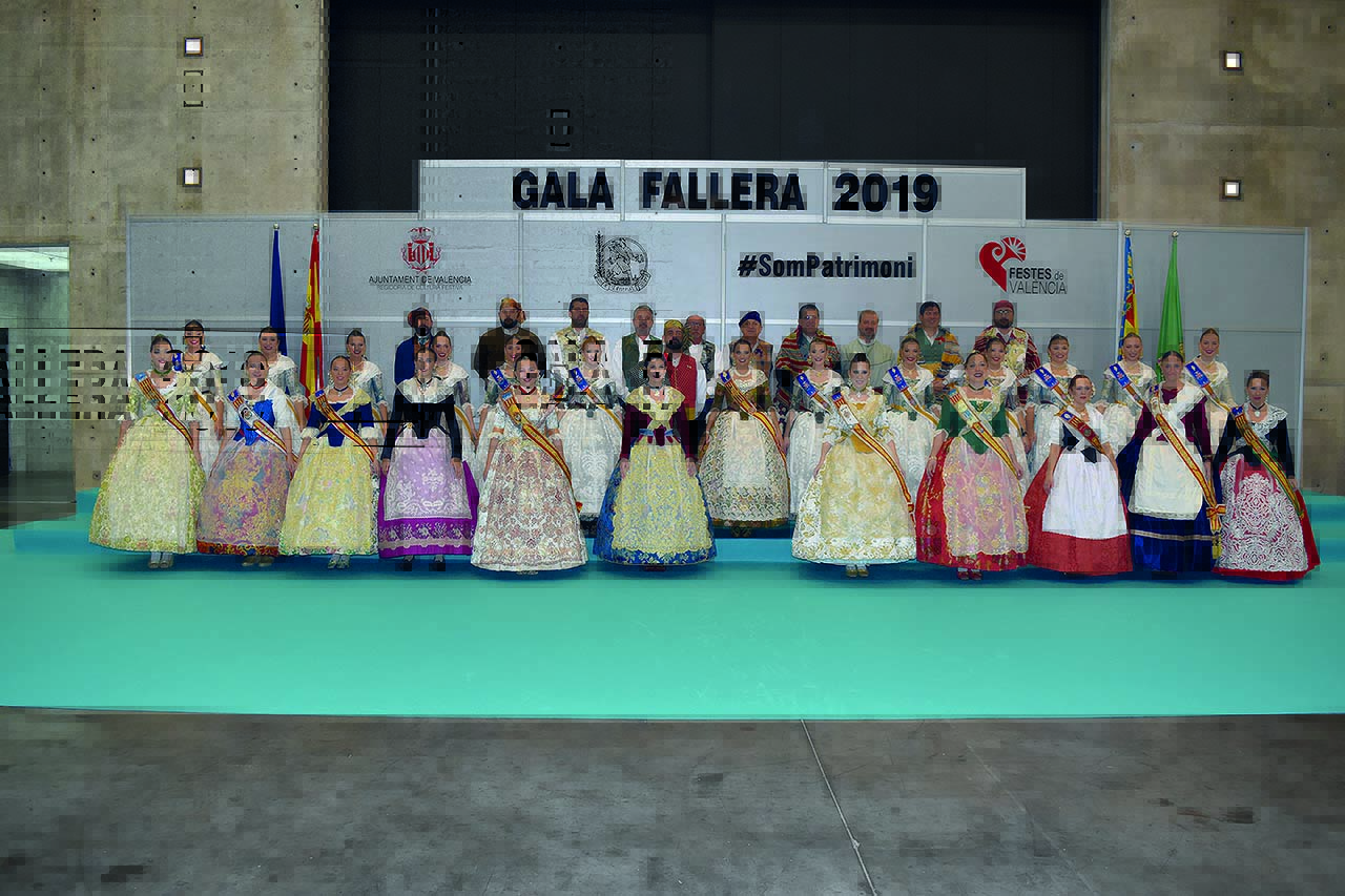 Diversió i germanor en la Gala Fallera 2019