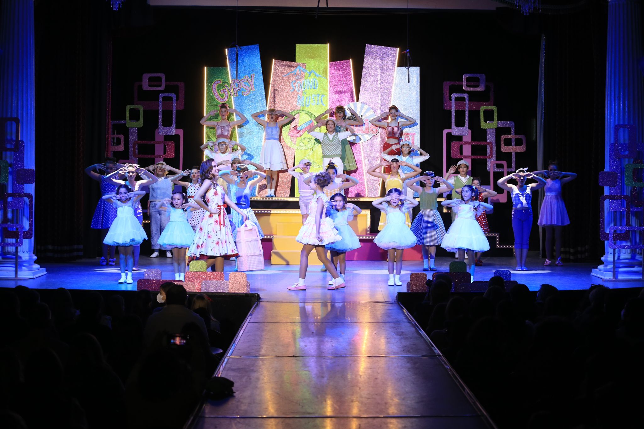 Les comissions Bisbe Amigó-Conca i Maestro Valls-Marino Albesa, guanyadores del XXXV concurs de Playbacks en les modalitats grup A i B
