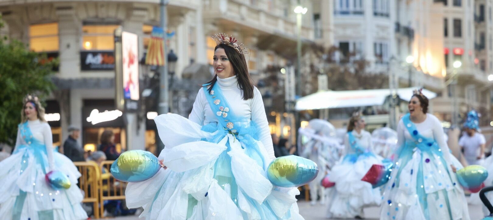 La Cabalgata del Ninot se pospone al 9 de marzo