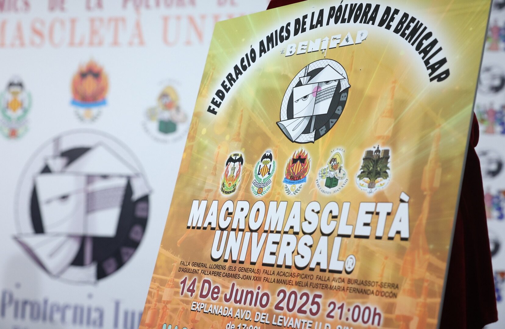 Benifap presenta el cartell anunciador de la V Macromascletà Universal