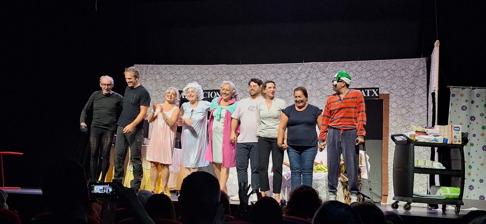 TEATRE FALLER – Barraca-Iglesia del Rosario presenta ‘La conga dels residents’