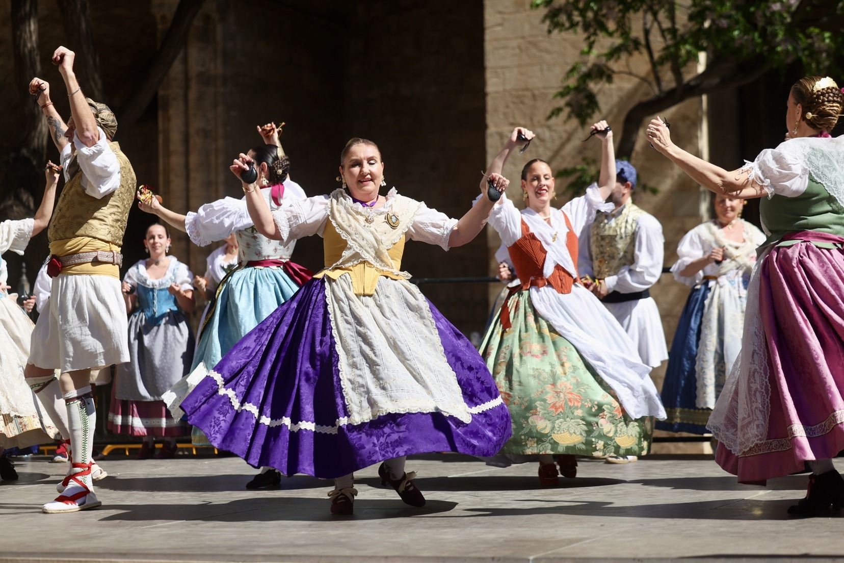 Calendario días y ubicaciones Balls al Carrer 25/26