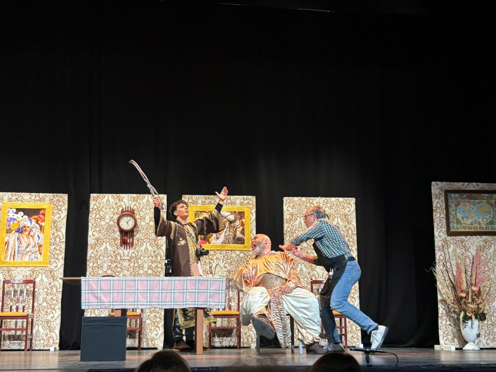 TEATRE FALLER – ‘Això ho pague jo!’ la obra de Duque de Gaeta-Pobla de Farnals