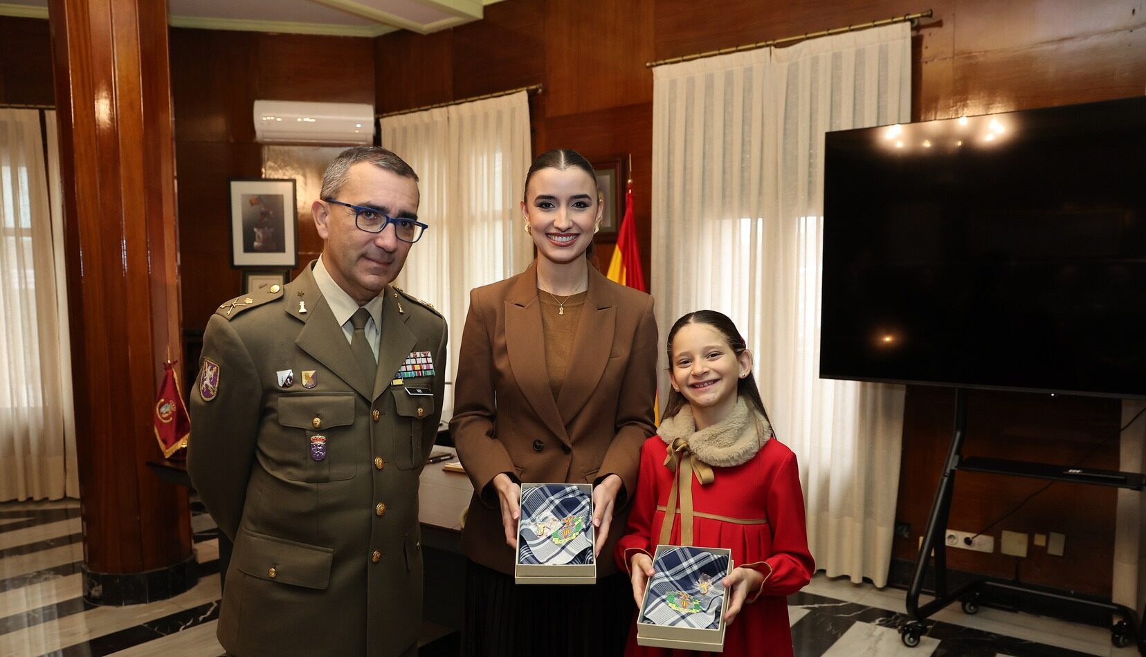Visita institucional a la Comandància Militar de València i Castelló