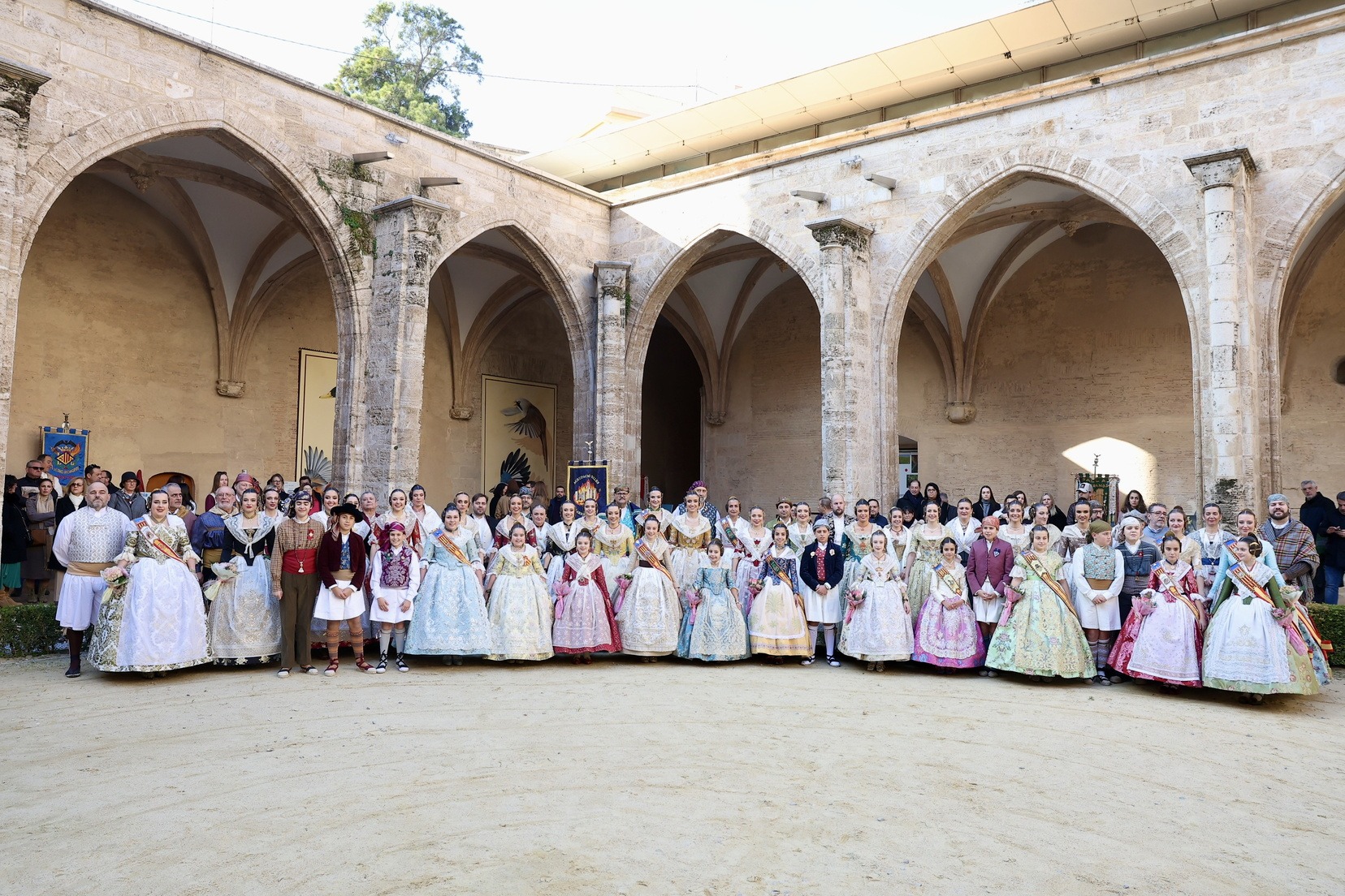 El Carme presenta els seus esbossos per a les Falles 2026