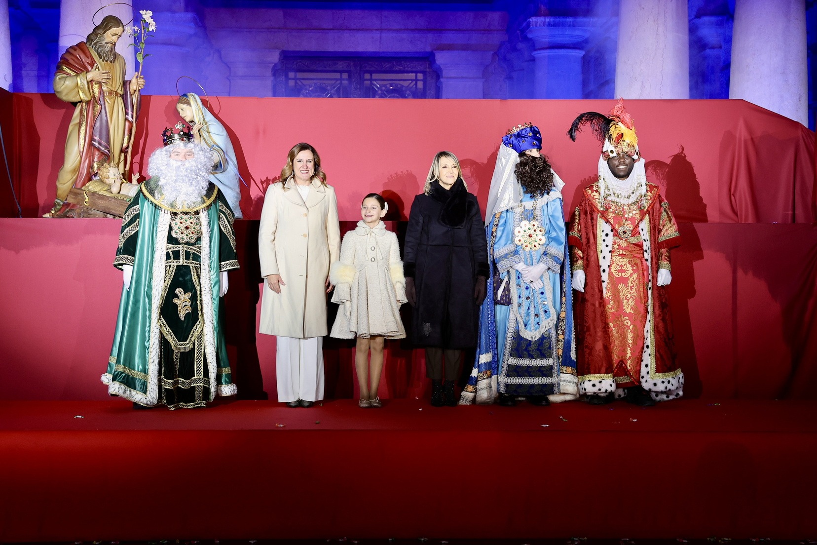 La magia de los Reyes Magos llena las calles de Valencia