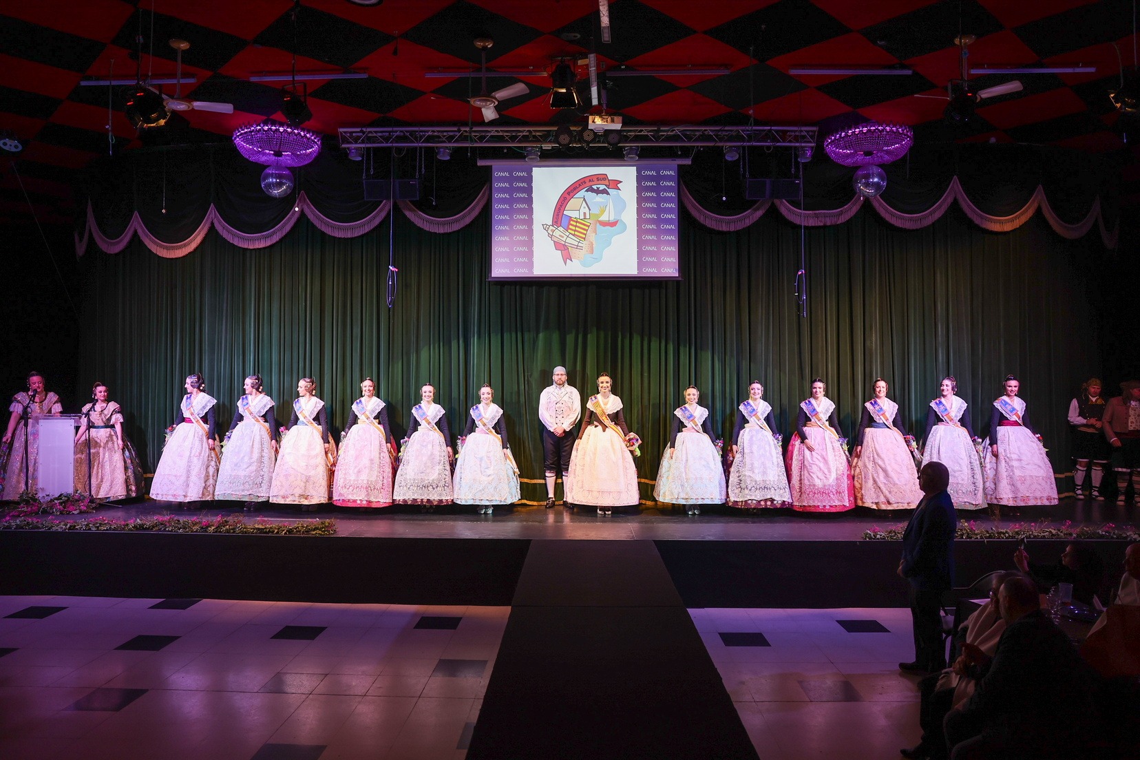 Poblats al Sud exalta a sus falleras mayores 2026