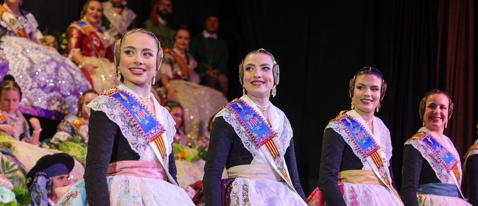 L’Agrupació Olivereta exalta les seues falleres majors