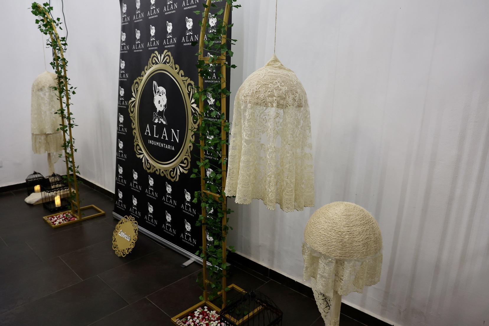 Nuestras máximas representantes recogen sus mantillas oficiales en Alan