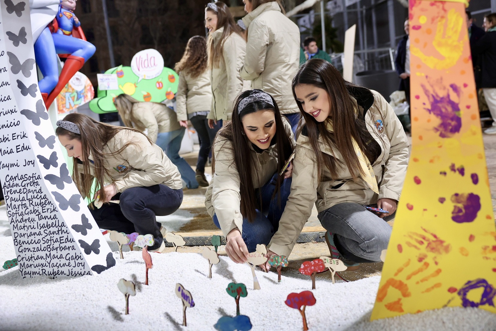 La FMV y su Corte de Honor participan en la Plantà de ‘Hope’