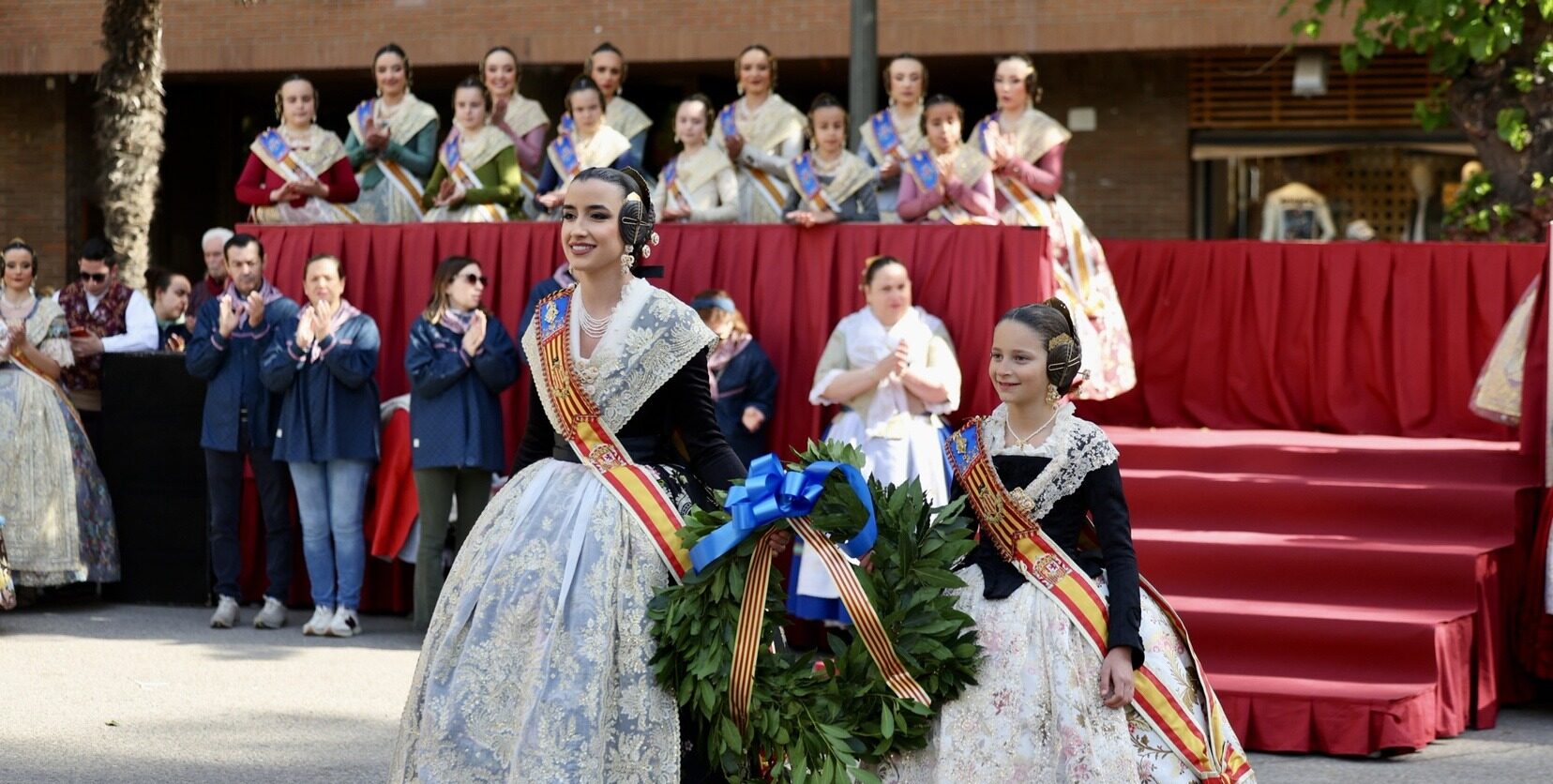 La Fallas rinden homenaje a Maximiliano Thous