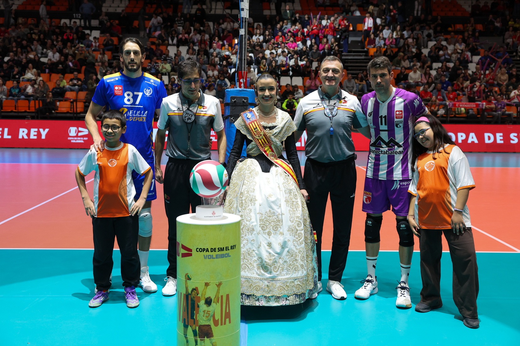 Las Fallas vibran con la Final de la Copa del Rey de Voleibol
