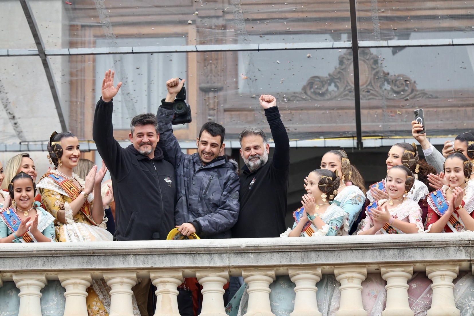 Mascletà día 2: Pirotecnia Hermanos Sirvent