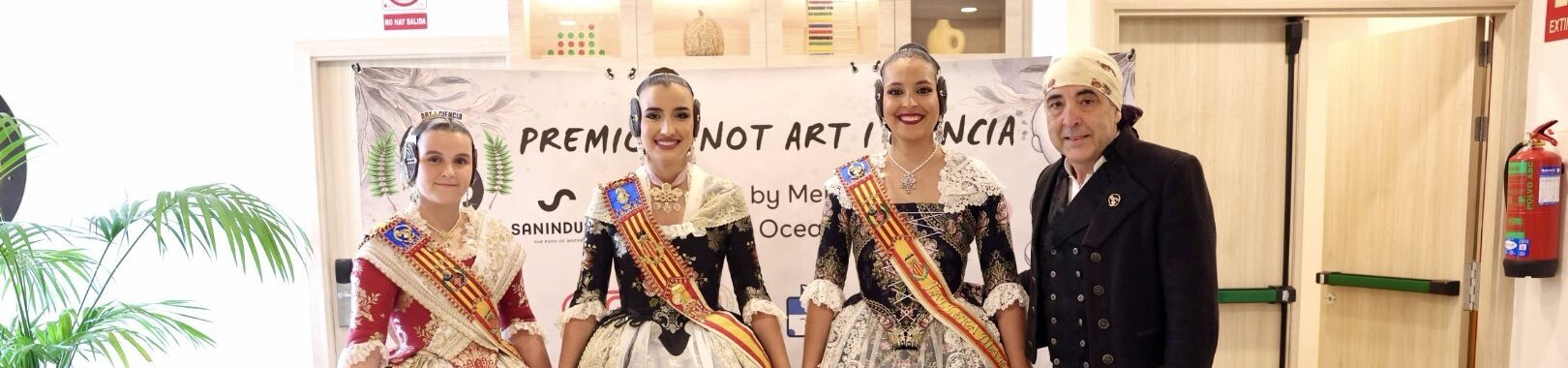La falla Art i Ciència celebra la primera edición de su premio
