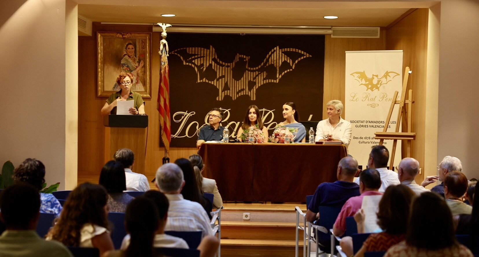 Lo Rat Penat celebra la lectura de llibrets premiats en les Falles 2026