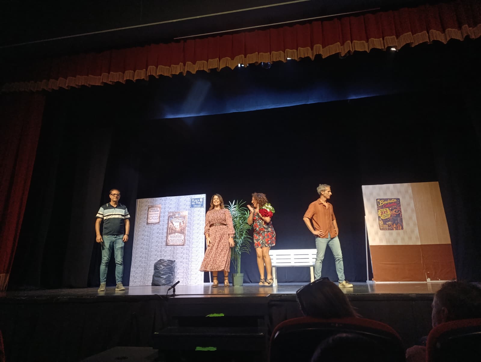 TEATRE FALLER – ‘Veines’, la obra de Periodista Gil Sumbiela-Azucena