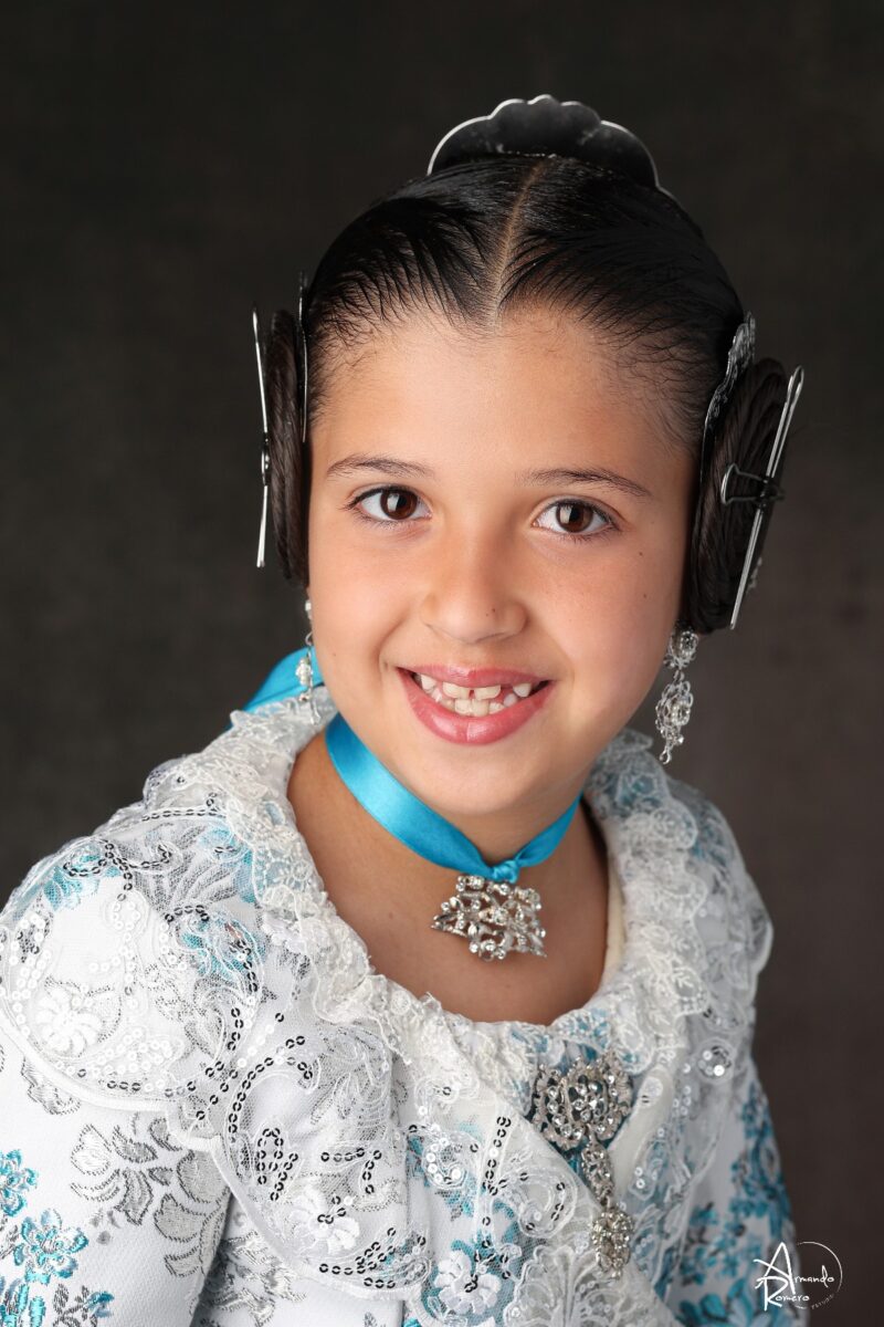 Daniella Samblas Benaches