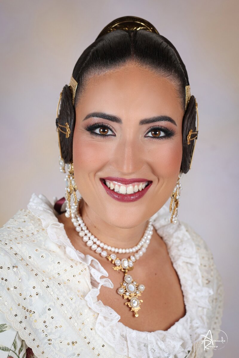 María Miralles Miralles